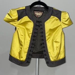 Twelve by Twelve Capped Sleeve Cropped Jacket